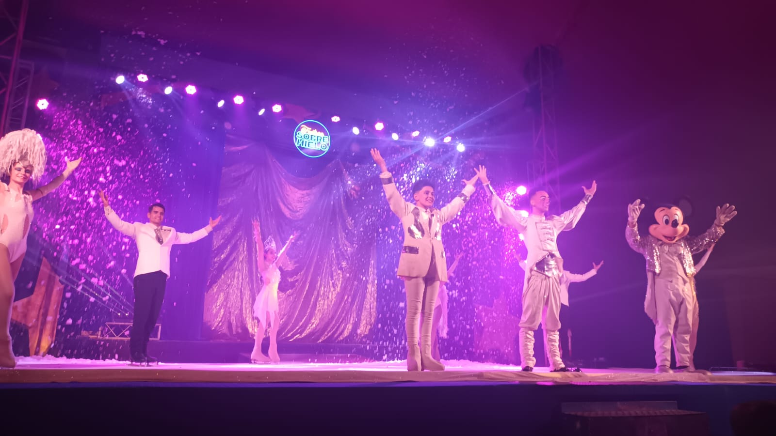 “Fantasía sobre Hielo”: magia, acrobacias y personajes de Disney en un espectáculo familiar que sorprende a Córdoba