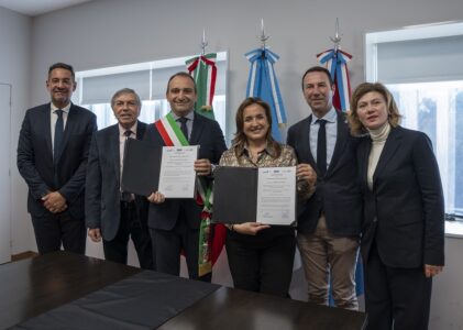La vicegobernadora Prunotto y el alcalde de Turín firmaron un acuerdo para fortalecer la cooperación educativa e industrial