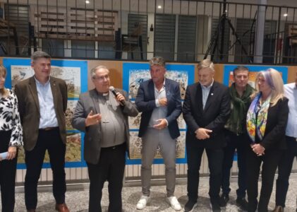 El Concejo Deliberante inauguró la muestra “Belgrano, una pasión popular” por los 120 años del Pirata cordobés, junto a Passerini, Pretto y el presidente de Belgrano, Luis Artime.
