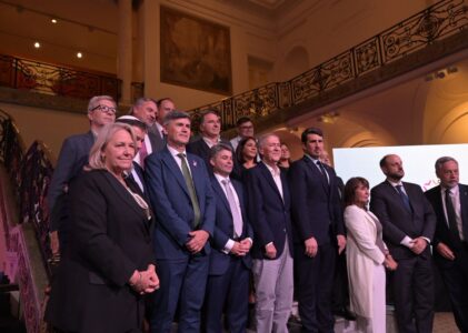 El acto conmemorativo por los 90 años de la DAIA reunió a Prunotto, Passerini, Pretto y Schiaretti