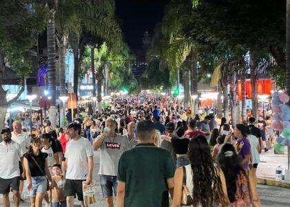 Fin de semana XXL: Córdoba recibió 320 mil turistas y un impacto económico de 83 mil millones