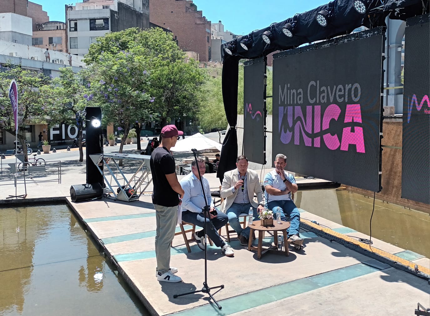 Mina Clavero, junto a la Agencia Córdoba Turismo, lanzó la temporada de verano y presentó el Rally Jorge Recalde