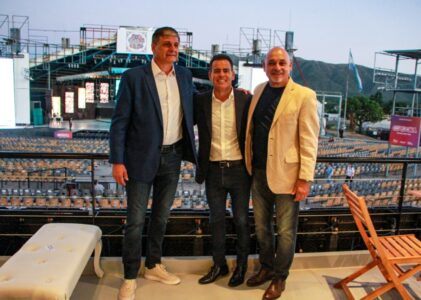 Quedó inaugurada la nueva Terraza Gastronómica del Festival de Cosquín con la presencia de Rodio
