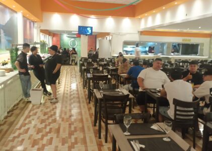 Viví una experiencia gastronómica única en Clayt Restaurante y celebrá el Día de la Mujer con sorpresas y un show especial.