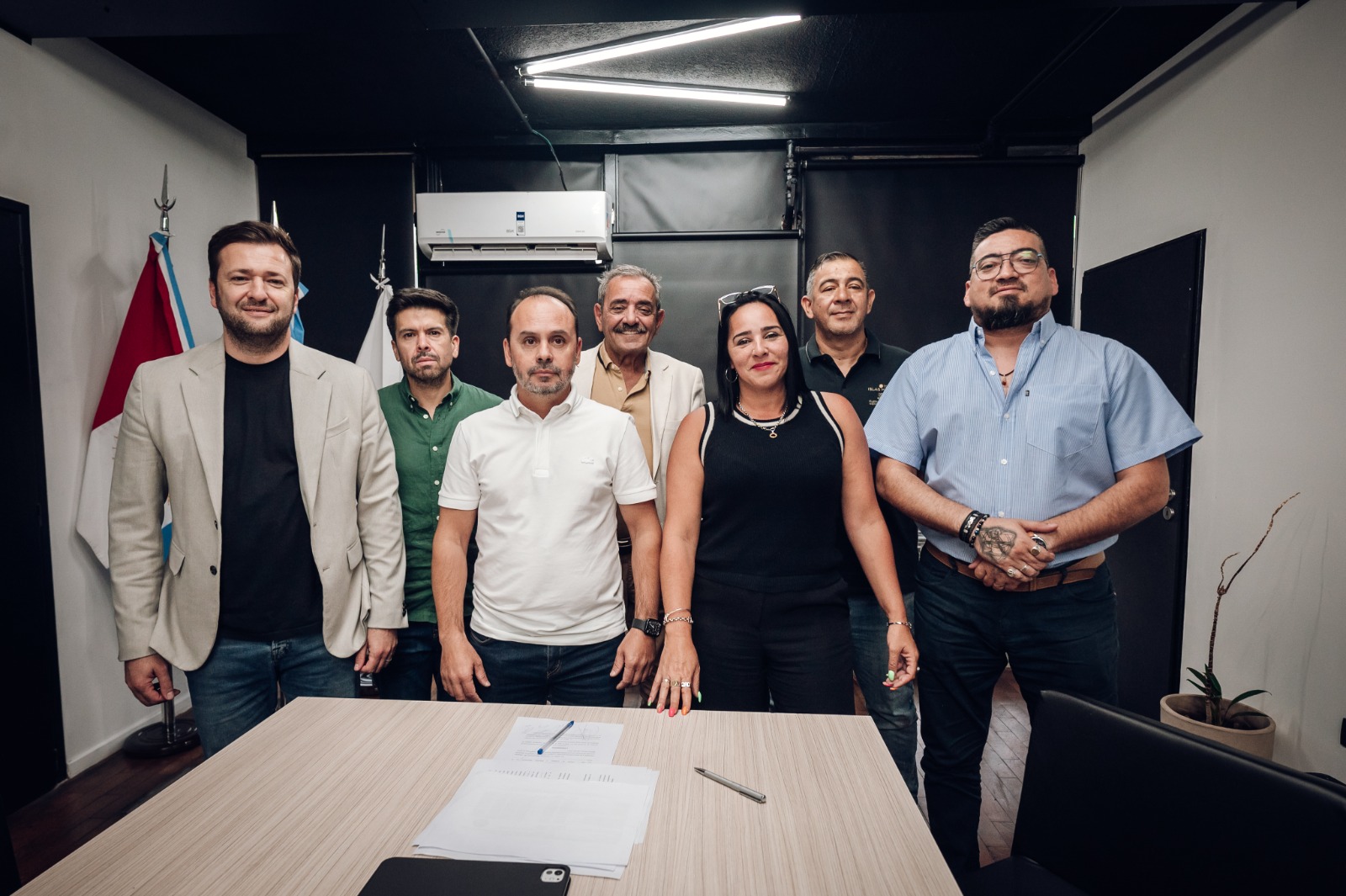 Municipalidad y UTA garantizan la continuidad laboral de trabajadores de Fam en el sistema de transporte