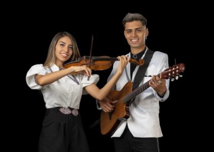 El Teatro Real presenta al Dúo Aruma en una nueva noche del ciclo “Folklore Real”