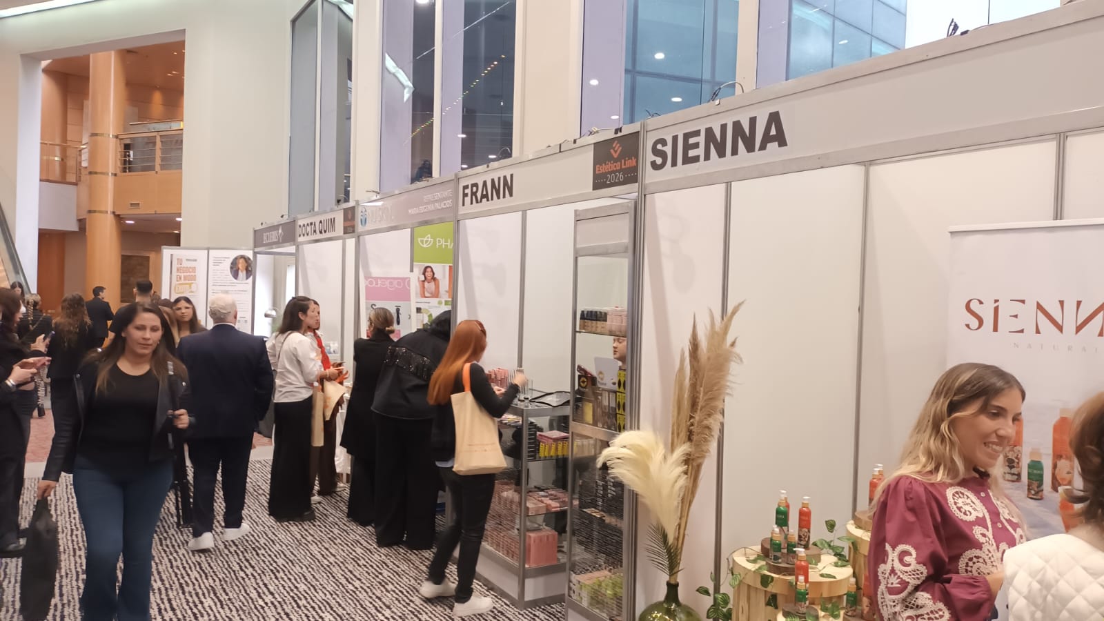 Estética Link 2026 se posicionó como un evento clave y dejó huella en el mundo de la estética