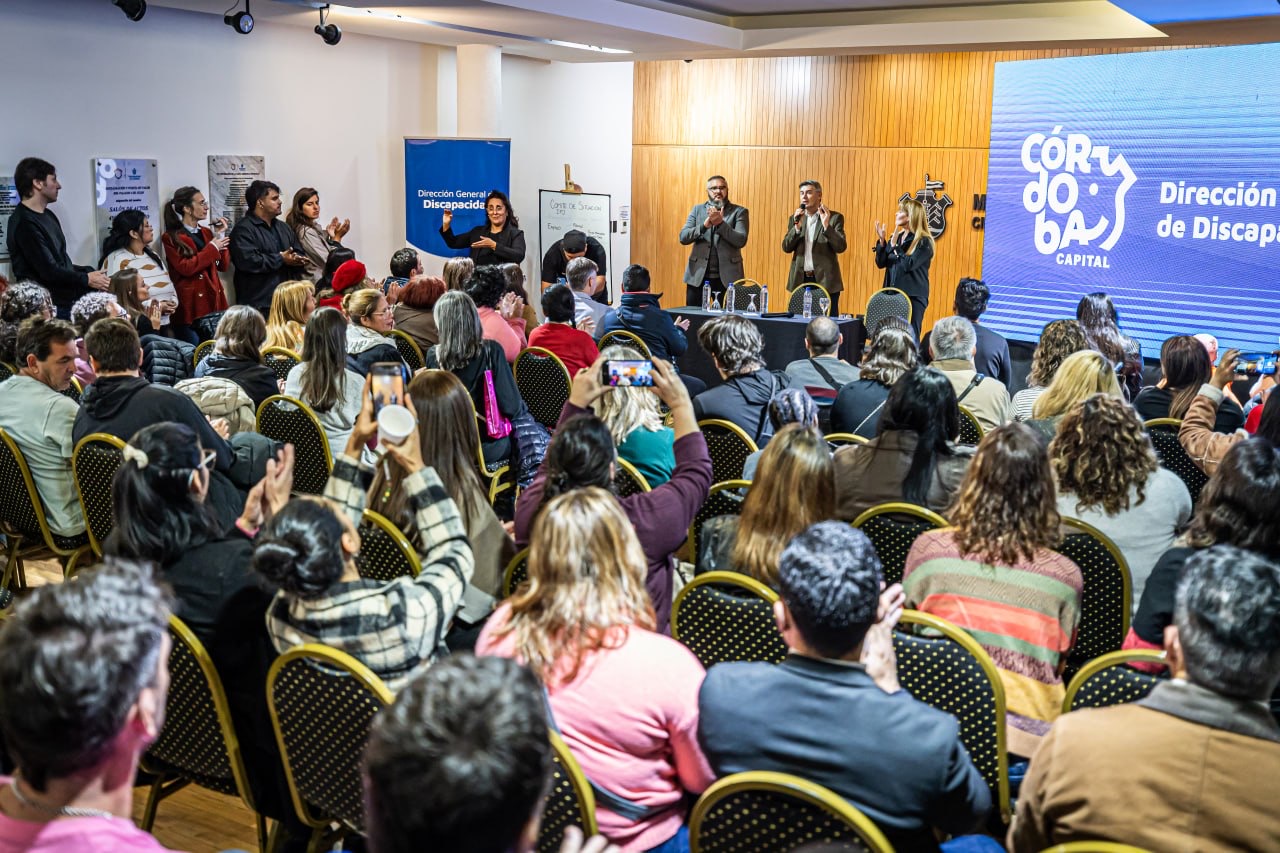 Passerini anunció refuerzos económicos para 100 instituciones de discapacidad