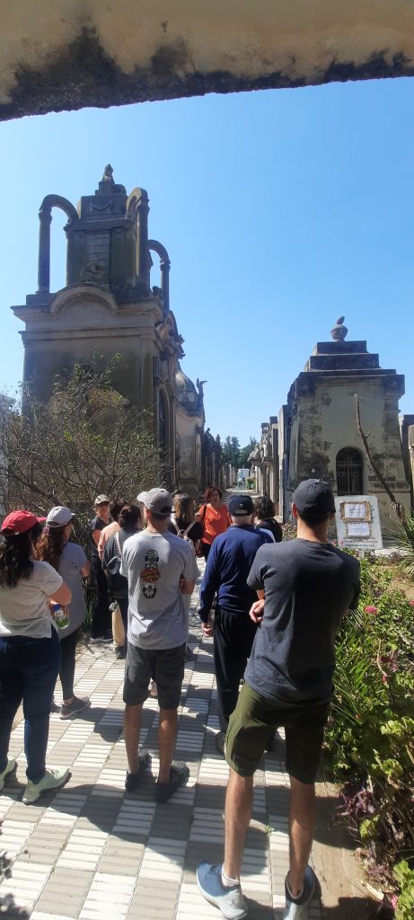 Córdoba suma un nuevo circuito turístico para recorrer la historia a través de sus cementerios patrimoniales