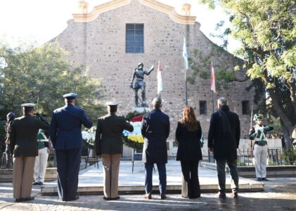 Córdoba celebró sus 453 años con un homenaje a su historia y a quienes forjaron su identidad