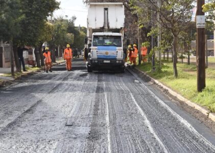 Avanza la reconstrucción de calles en Córdoba: ya se repararon más de 2.800 baches y 10.000 m² de hormigón
