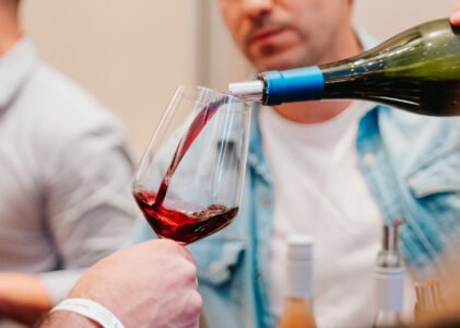 Vino Córdoba La Feria reúne a 30 bodegas y más de 120 etiquetas este sábado en el Hotel Quinto Centenario