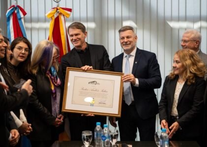 Pretto recibió al pastor Andrés Palau en el Concejo Deliberante, previo al festival Palau Córdoba 2026