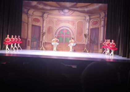 Hernán Piquín y el Ballet Oficial, un encuentro entre el clásico y el tango en el Teatro del Libertador: hoy, última función