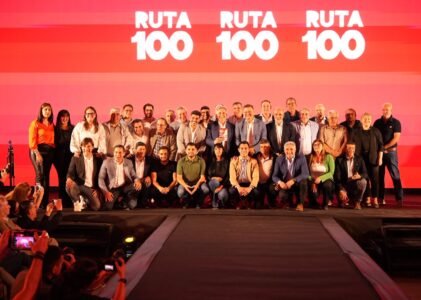 Córdoba lanzó su campaña de verano 2026/2027 y presentó la Ruta 100 para recorrer la provincia de punta a punta